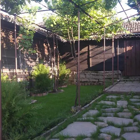 стръмена Ваканционна къща Елена